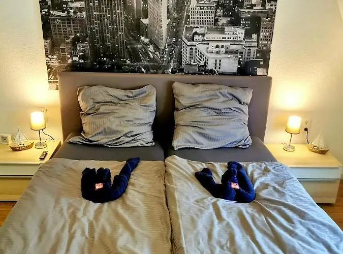 1 Zkb Dg Ferienwohnung - Direkt Am Kurpark - Zentrale Lage